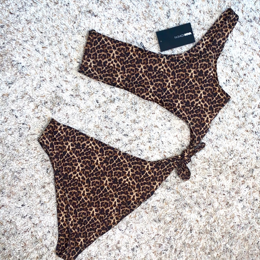 Fashion Nova Animal Print Swimsuit, Large NWT 🐆